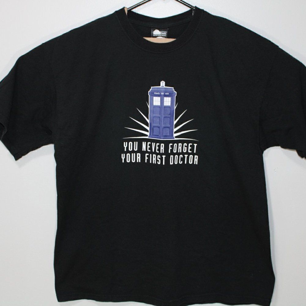 Think Geek Dr. Who T Shirt Size XL vintage Apple style